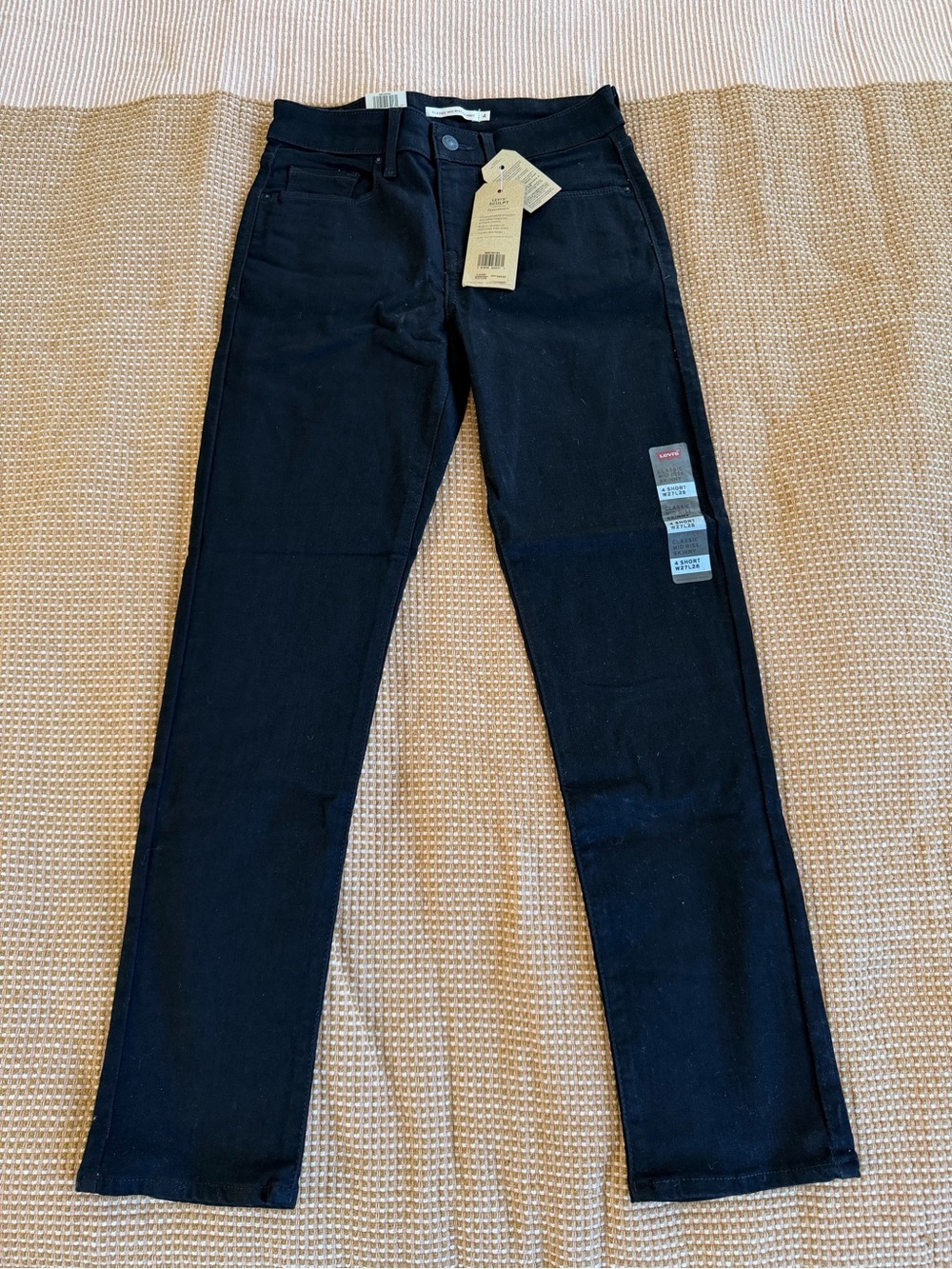 Levi's Women's Black Straight Jeans